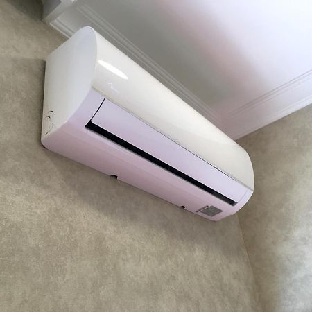 バトゥミ サマー ホテル バトゥーミ エクステリア 写真